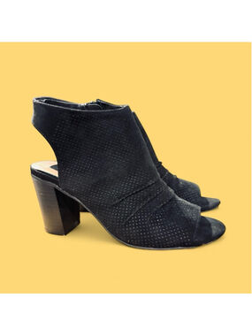 David Aaron Black Peep Toe Bootie Heels 6M Perforated Slingback Block Heel